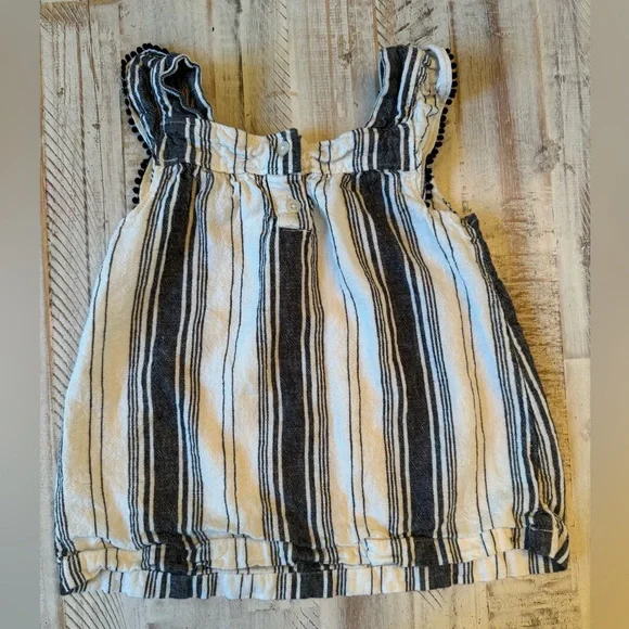 💕  Carter's Ruffled Tank - Picture 6 of 6